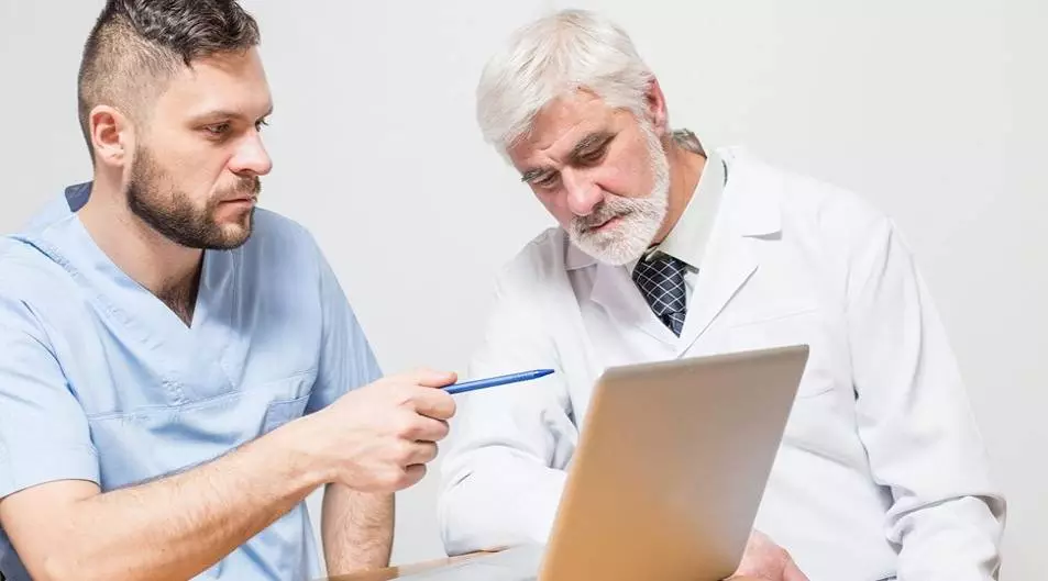 Magento 1 End-of-Life Problem